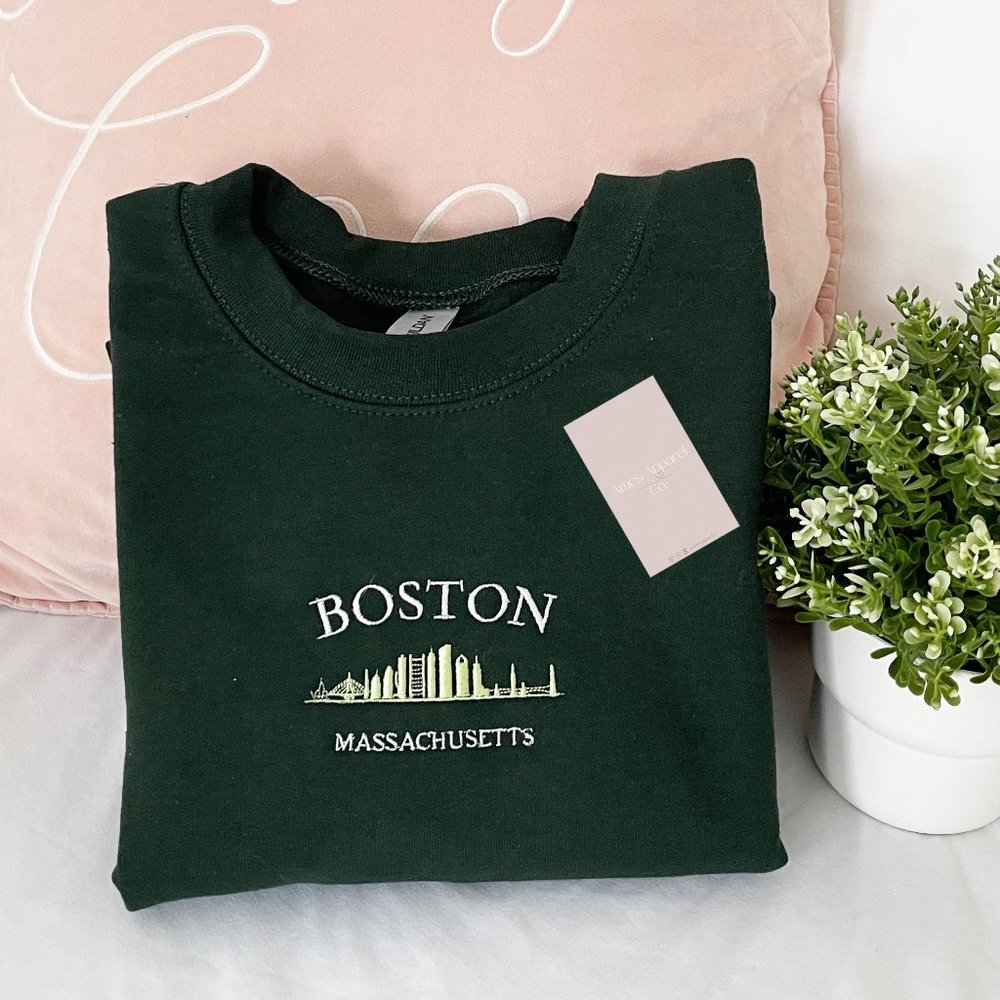Boston Embroidered Crewneck